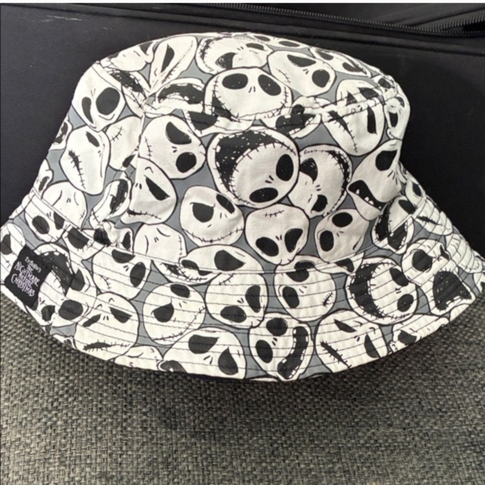 Disney Black and White Skull Pattern Hat